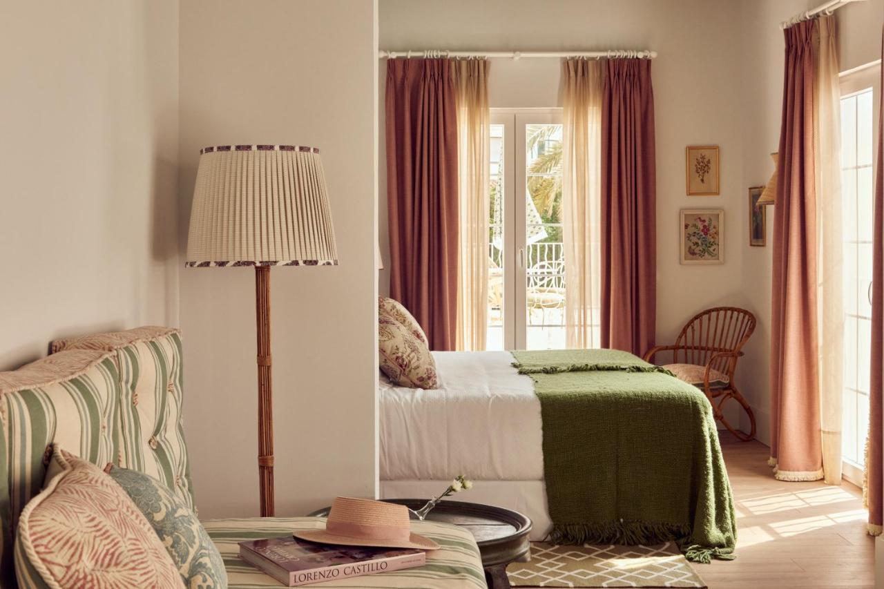 Cristine Bedfor Mahon Hotel Exterior photo