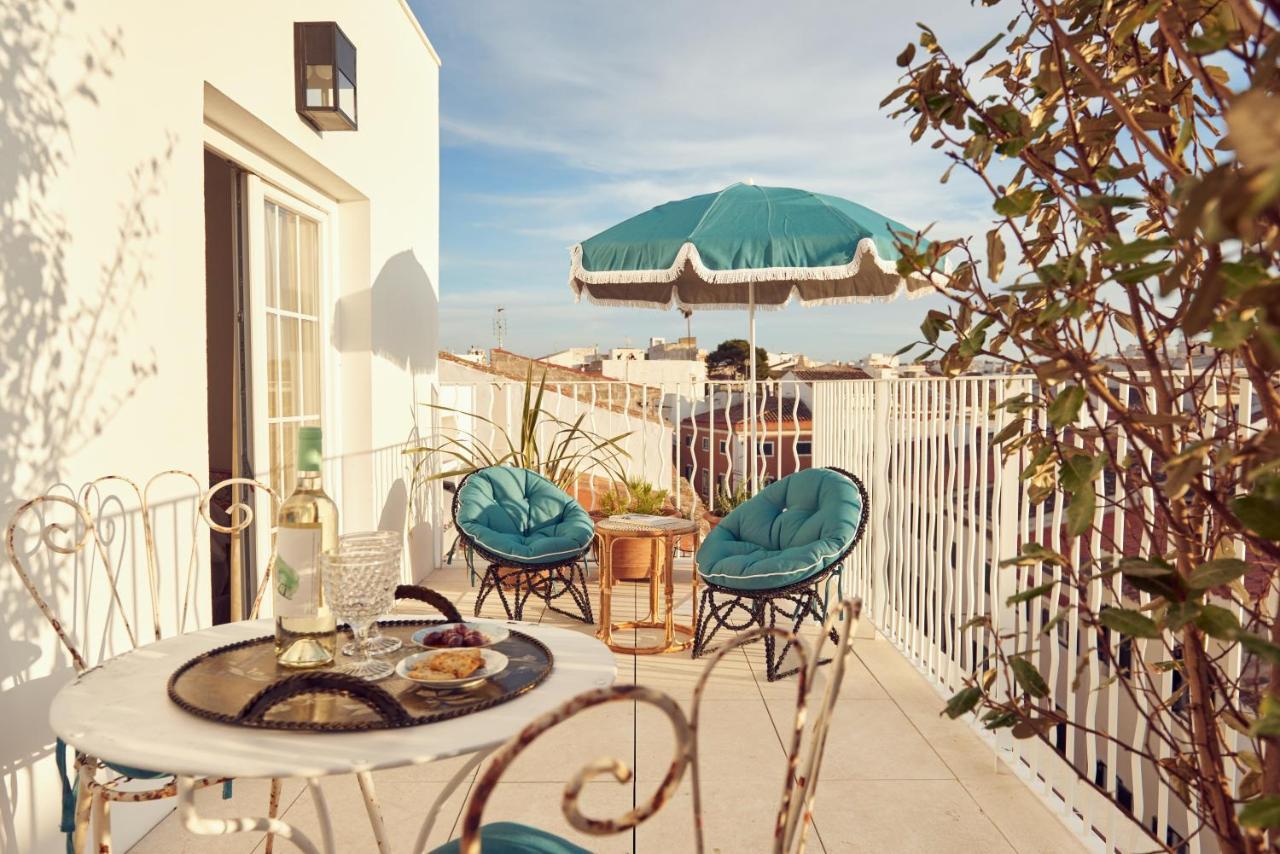 Cristine Bedfor Mahon Hotel Exterior photo